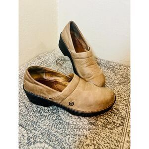 Born Toby Duo Distressed Tan Leather Comfort Clogs - Size 8.5